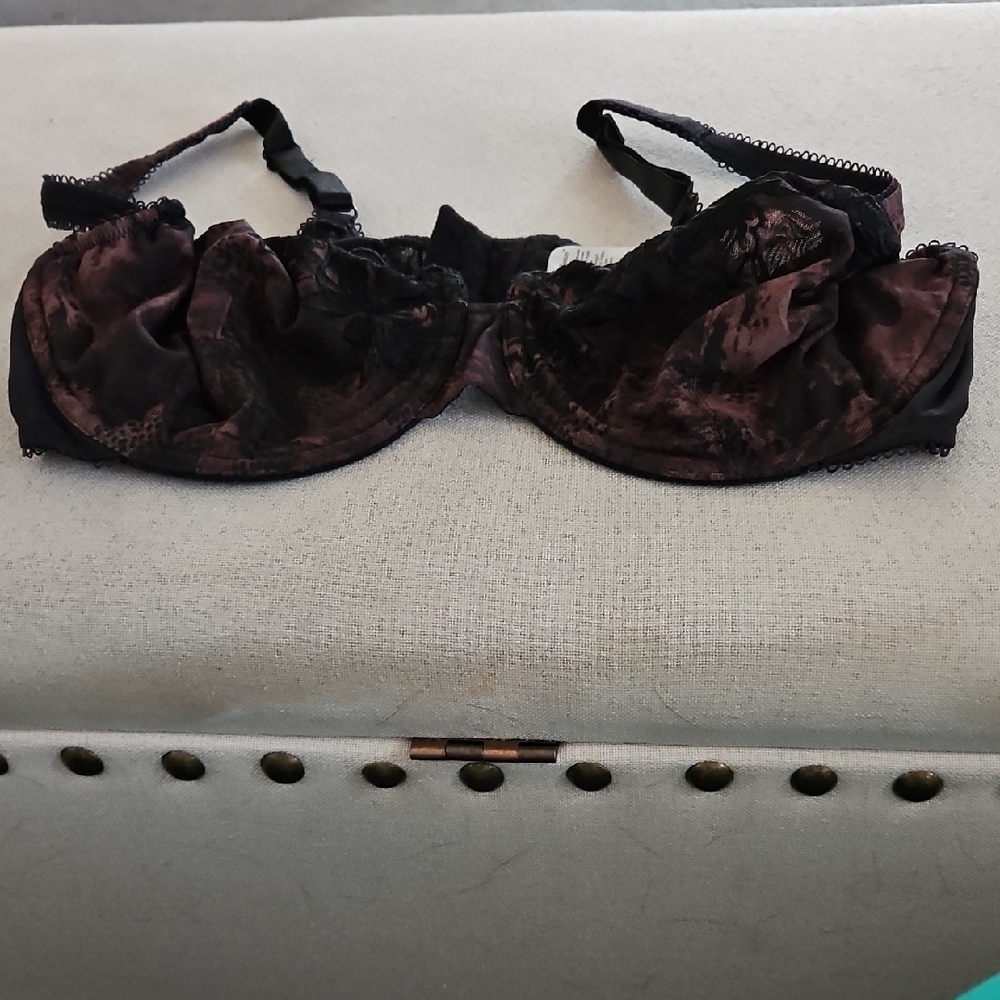 Chic Brown Women's Lace Bra